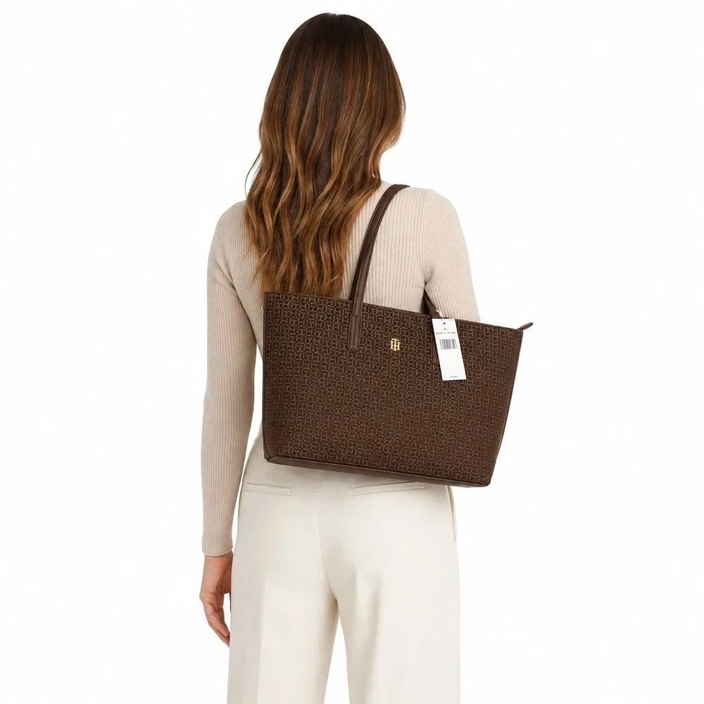 Tommy Hilfiger Women Brown Monogram Jacquard Tote Bag XW09177 901 0HO